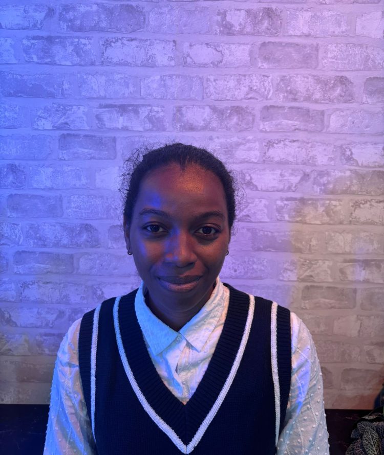 Portrait de Angela, candidate à l’atelier Qui Veut être mon boss ?