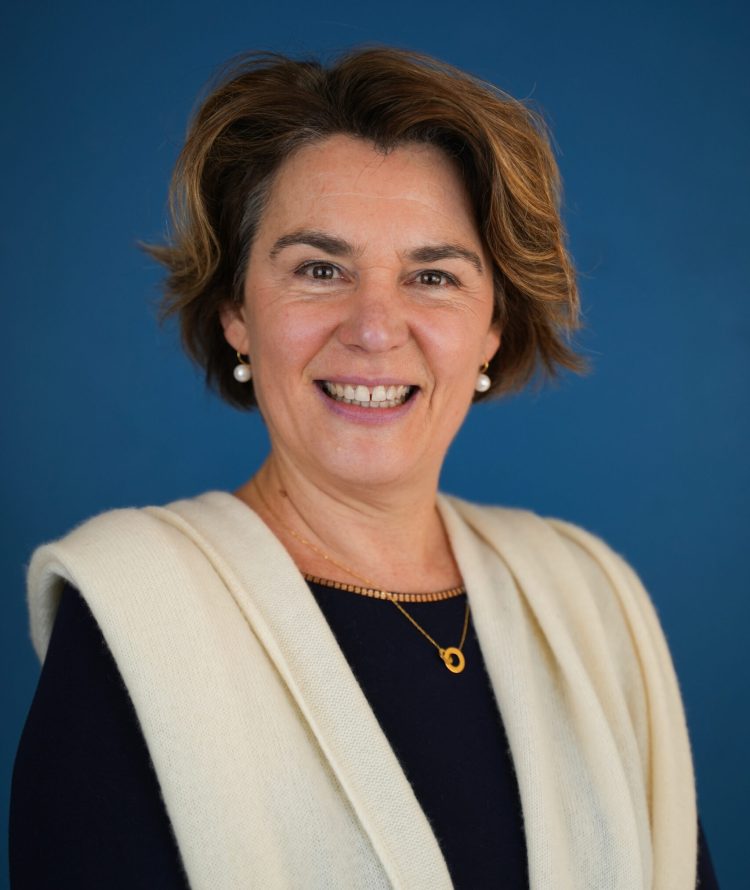 Portrait de Magali candidate à l’atelier Qui Veut être mon boss ? En recherche d'emploi dans les Yvelines