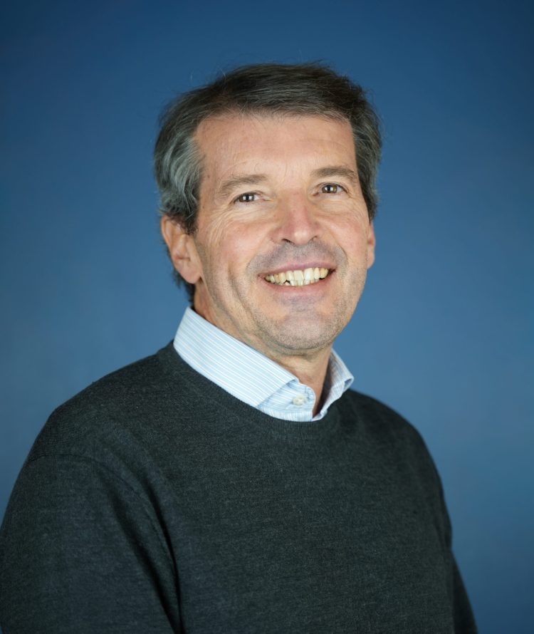 Portrait de Olivier candidat à l’atelier Qui Veut être mon boss ? En recherche d'emploi dans les Yvelines