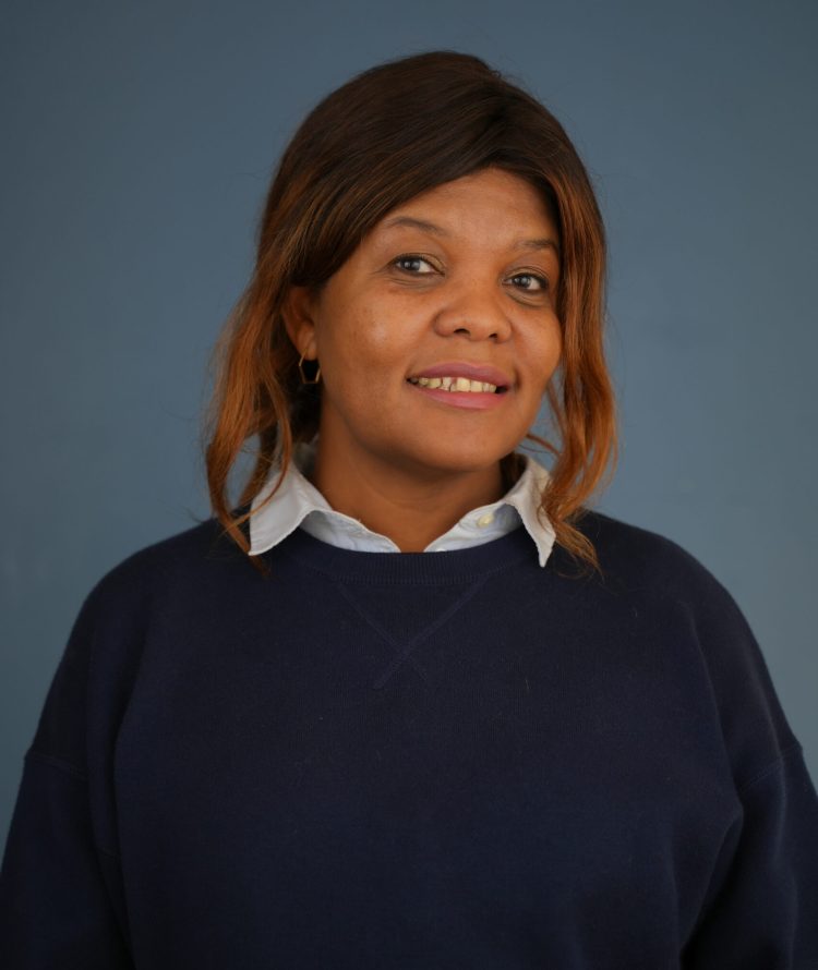 Portrait de Tumi candidate à l’atelier Qui Veut être mon boss ? En recherche d'emploi dans les Yvelines