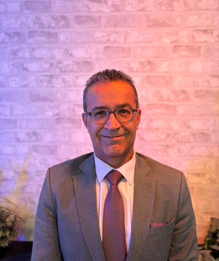 Portrait de Zouhair, candidat à l’atelier Qui Veut Etre mon boss ?